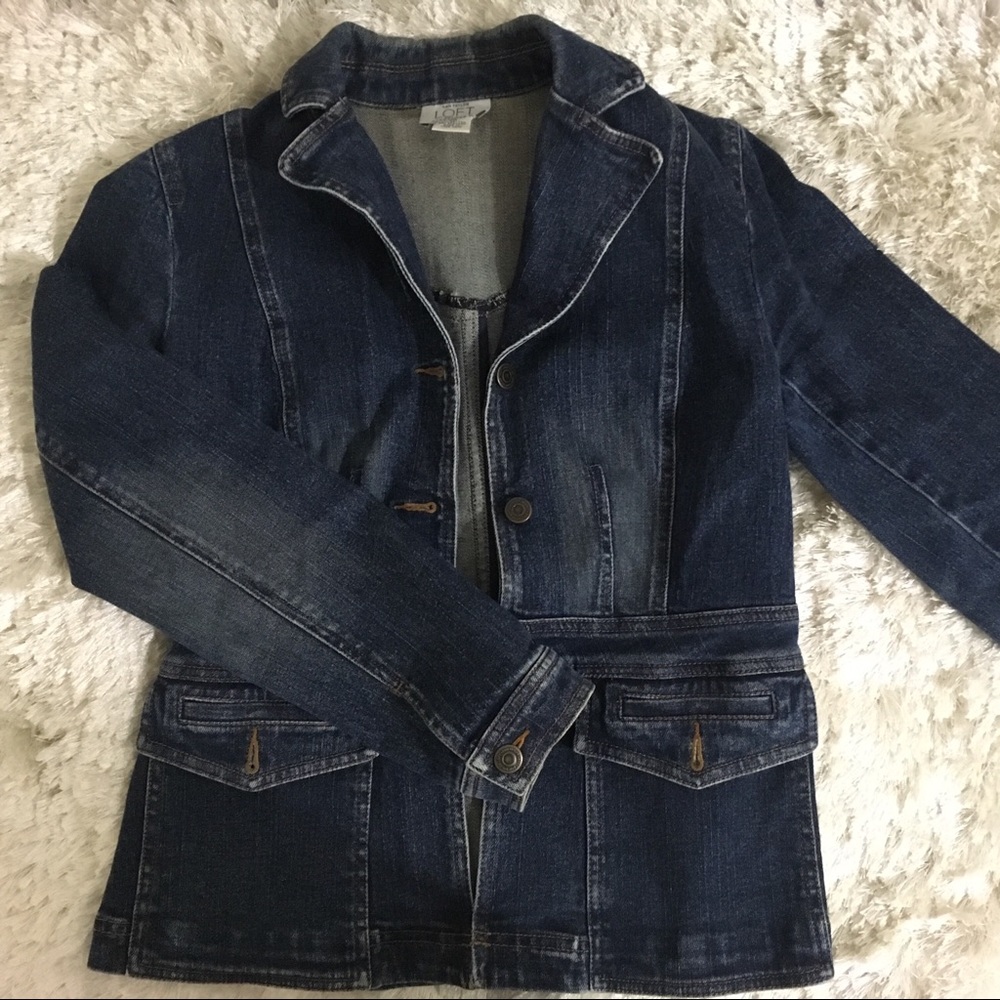 ✨Medium Blue Denim Jean Jacket✨